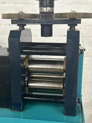 Cavallin Type 6″ x 4″ Double Sided Power Rolling Mill with Side Rollers for Gold, Silver, Plate