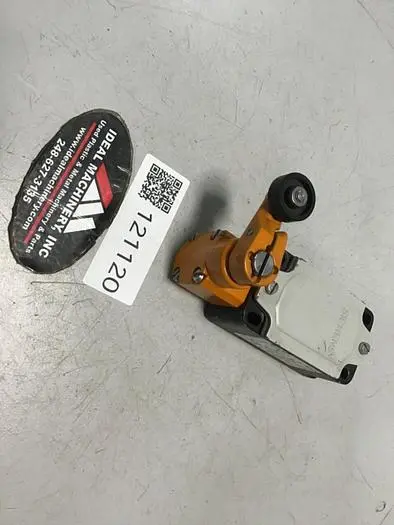 Used SIEMENS 3SE3 120-1J-ZX Relays & Switches Michigan US | Ideal Machinery #591050