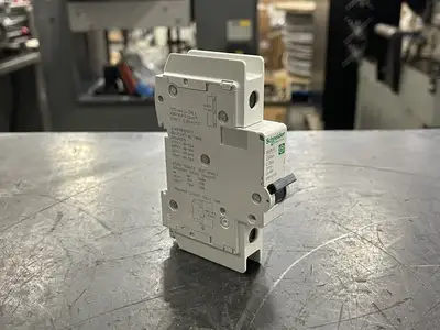 New | in-Stock SCHNEIDER ELECTRIC M9F42125 Switchgears British Columbia CA | Lenmark #241147