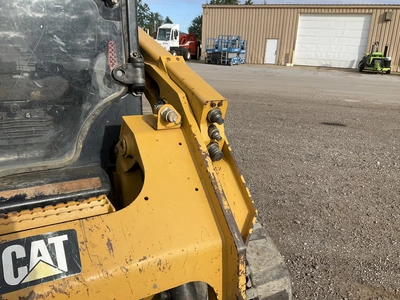 Used 2018 CATERPILLAR 289D Compact Track Loaders Michigan US | Miedema Asset Management Group #1476979