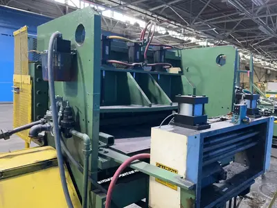 Used UMI CORPORATION UMI876 Power Squaring Shears (Inch) Ohio US | HGR 24 #1305243