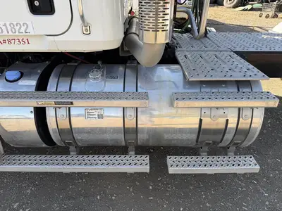 Used 2013 MACK PINNACLE CHU613 Conventional trucks California US | Ben Kaplan Equipment #1490085
