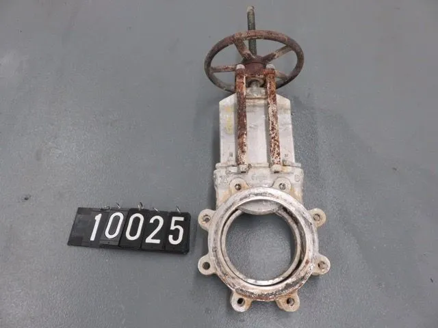 TL 8"-150 knife gate valve, hand wheel operated