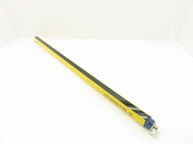 Schmersal SLC440COM-E-0890-14 Safety Light Curtain Transmitter Only