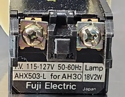 FUJI ELECTRIC AH30-ZMRL3 Command Switch. Loc4B-23