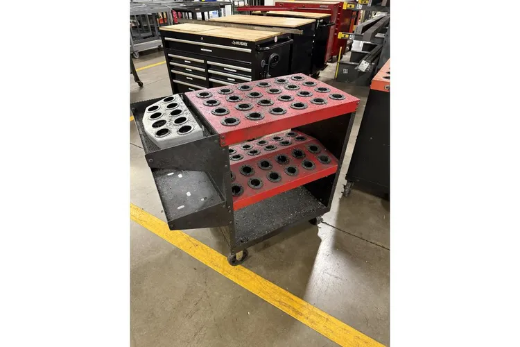 Used _UNKNOWN_ _UNKNOWN_ Tool Carts Utah US | KD Auctions #1549264