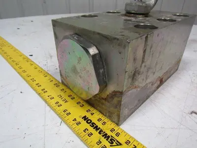 Used STAUFF _UNKNOWN_ Valves/Fittings | Arrow Industrial #627593