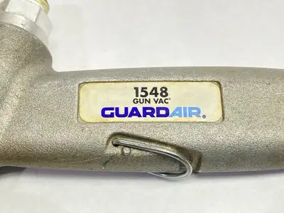 USED GUARDAIR FLEXIBLE HANDHELD VACUUM KIT