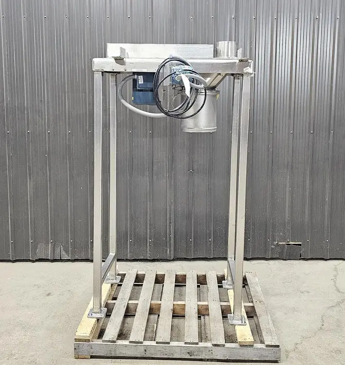 Used QUADRO 194-S Mills / Grinders Quebec CA | Carter-Wilson Equipment Services #451314