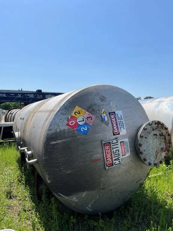 4,000 Gallon 316 Stainless Steel Horizontal Tank