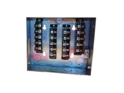 Honeywell Q520A1121 Mounting Base [New]