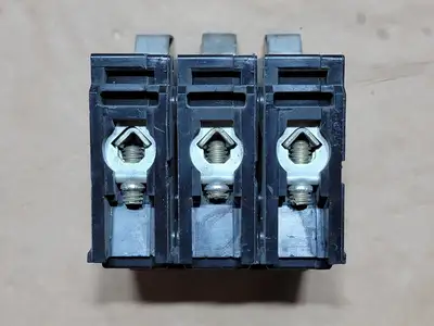Used WESTINGHOUSE BAB3015H Switchgears British Columbia CA | Lenmark #835465