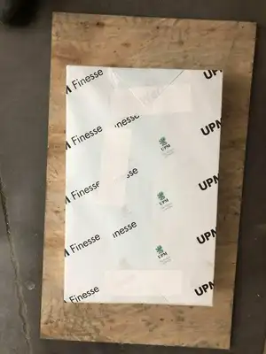 UPM Finesse 100ST39R 11″ X 17″ Silk Cover Stock ; White -500 Sheets NEW
