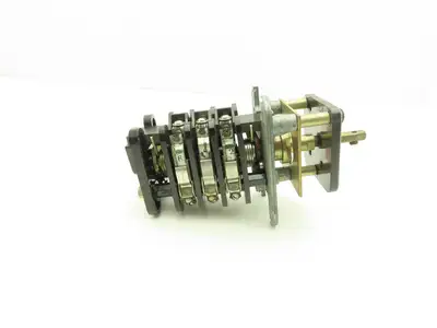 GE 16SB1B20X2 Rotary On/Off Switch 2 Position Spring Return Maintained State