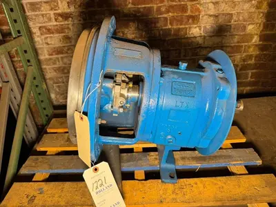 USED GOULDS 3196