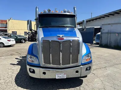 USED 2018 PETERBILT 579
