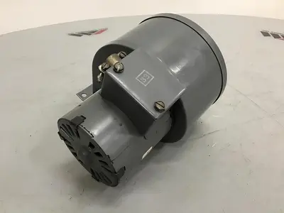USED DAYTON 4C446