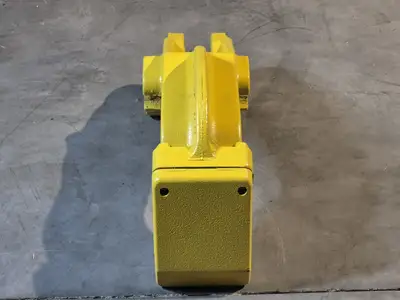 NEW KOMATSU 23B-735-8250