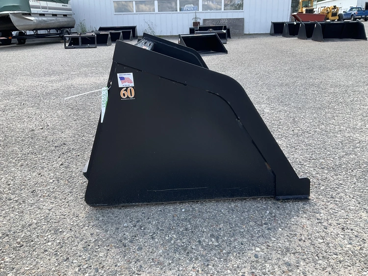 Used TOMAHAWK 60" SNOW/ MULCH BUCKET Skid Steer Buckets Michigan US | Miedema Asset Management Group #1342436