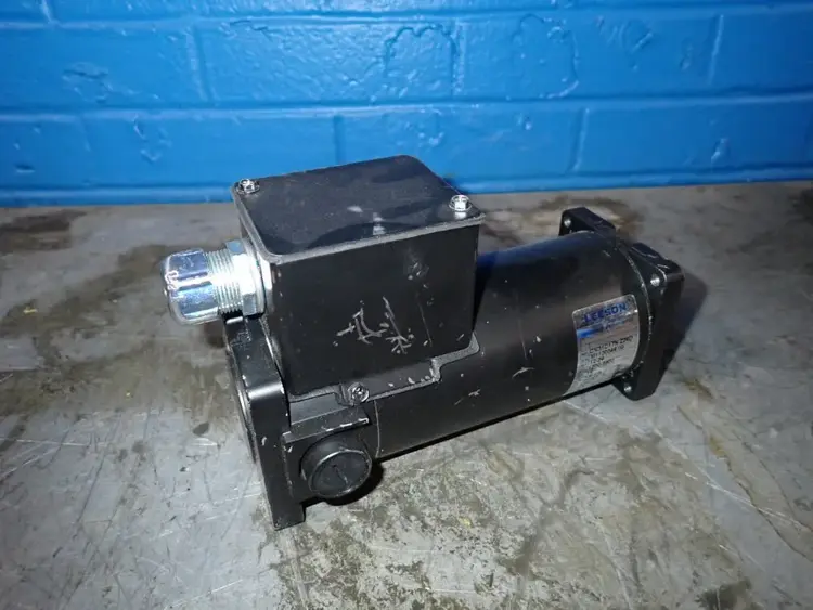 Used LEESON CM31D17N Z260 Motors (misc) Ohio US | HGR 24 #968233