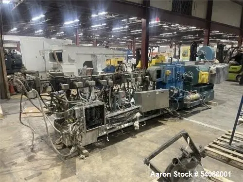 Used COPERION MEGA COMPOUNDER Extruders Illinois US | Aaron Equipment 32 #174124