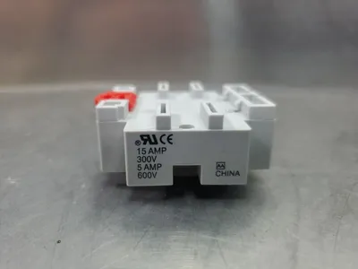 Square D 8501NR61 Ser B 11-Pin 20A MAX 300V Relay Socket. 4E-8