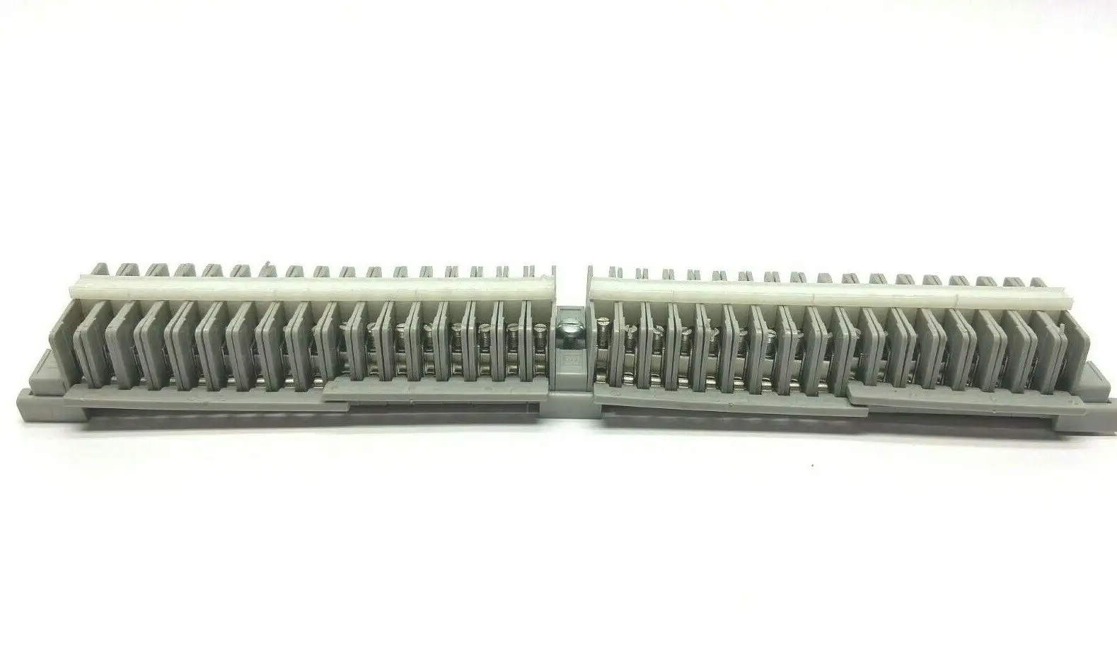 D-4933 | Phoenix Contact  Blomberg Terminal Block Lot of 34 - Used