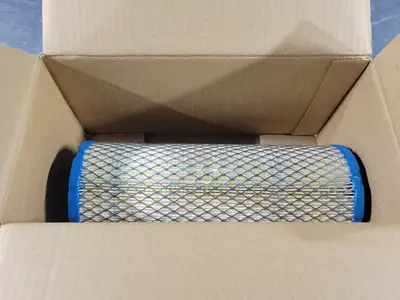 NEW FLEETGUARD AF25551