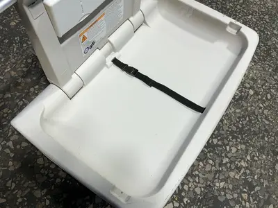 Used RUBBERMAID FG7818/FG7819 Miscellaneous MRO Ohio US | HGR 24 #1517061