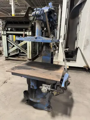 USED OSBORN 213-PJ JOLT SQUEEZE MOLDING PRESS