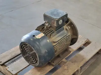 Used LEESON C160T34FZ2C Motors (misc) British Columbia CA | Lenmark #247003
