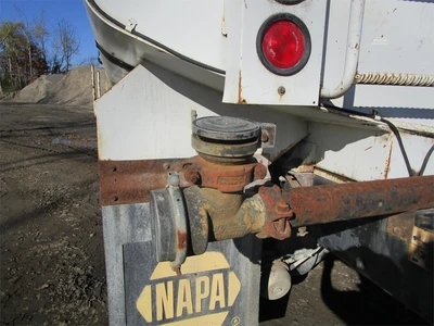 Used 2007 PETERBILT 340 Water Trucks | Abele Tractor #1343008