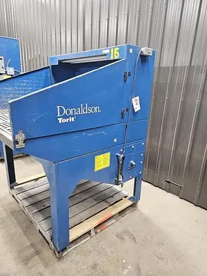 USED DONALDSON VS3000