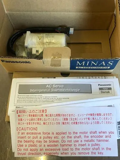 PANASONIC AC SERVO MSMA3AZC1N
