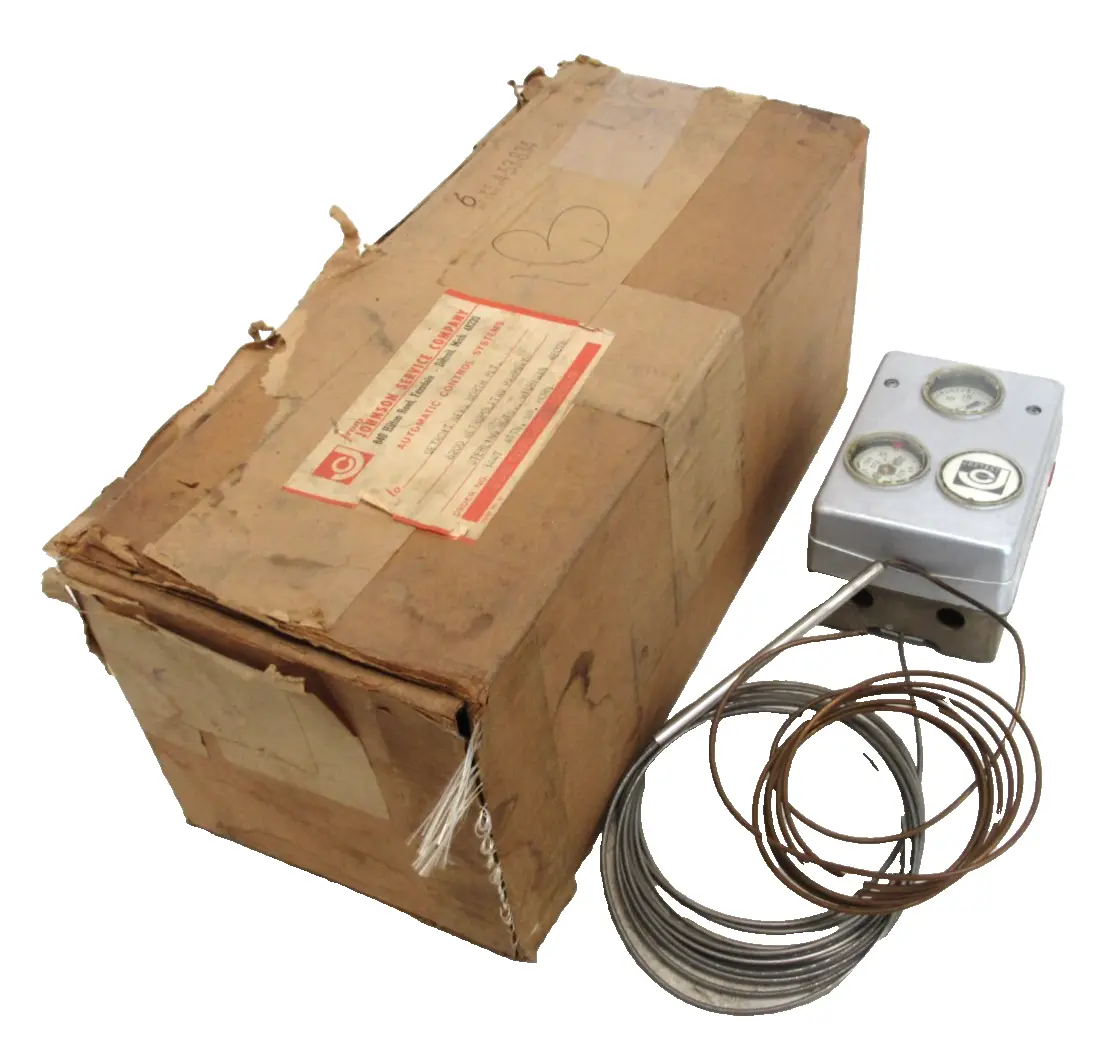 NEW JOHNSON CONTROLS T-8000-6 TEMPERATURE CONTROLLER T80006