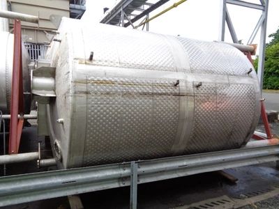 15,000L S/S JKTD  Vertical Enclosed Storage Tanks