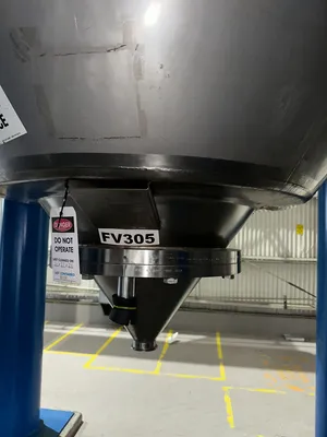 2012 ZIEMANN BAUER 9,300 GALLON Stainless Steel Tanks | Perry Equipment (2)