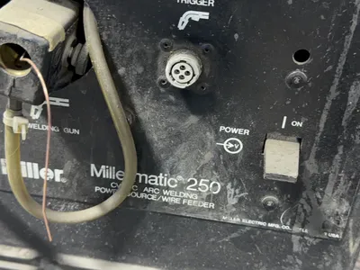 Used MILLER MILLERMATIC 250 Mig Welders Ohio US | HGR 24 #1147745