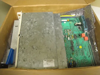 NEW ABB QHMV-331S BOARD ABB YM316001-DM/2 YM316001