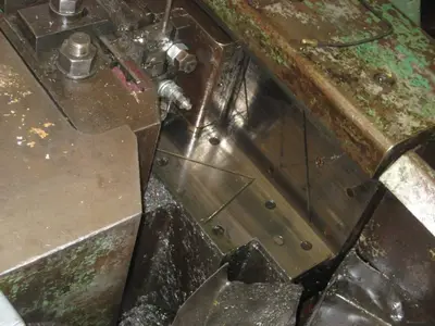 One Used 1" Peltzer and Ehlers Model NKW-K-24 Combi Pointing and Threading Machine