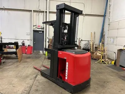 Used 2014 RAYMOND 520OPC30TT Order Pickers Illinois US | Somerset Equipment Sales #1546176