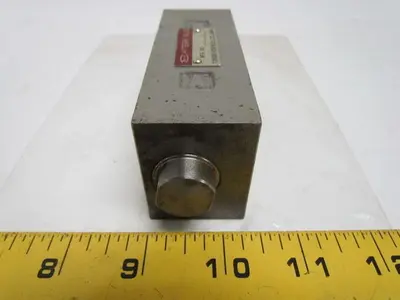 Toyooki Kogyo HK3H-W-Y 2-025B Stackable Hydraulic Check Valve