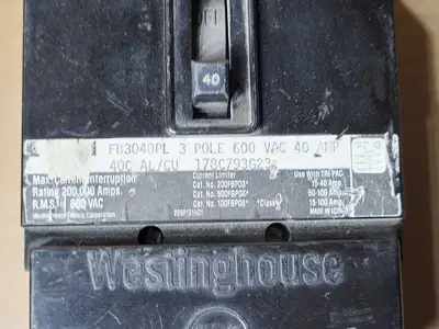 Used WESTINGHOUSE FB3040PL Switchgears British Columbia CA | Lenmark #409272