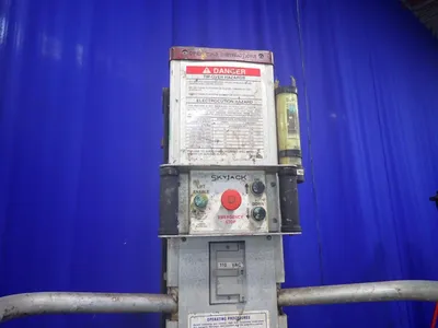 USED 1997 SKYJACK SJP