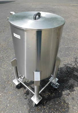 USED 15 GALLON TANK 50 GALLON