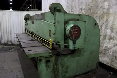 12' X 3/8" LODGE & SHIPLEY MODEL 0612 MECHANICAL POWER SQUARING SHEAR: STOCK 11410