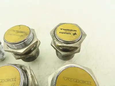 Turck BI15U-M30-AP6X-H1141 Inductive Proximity Sensor 30mm 10-30VDC NO Lot of 8