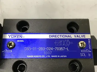 USED YUKEN DSG-01-2B3-D24-70357-L