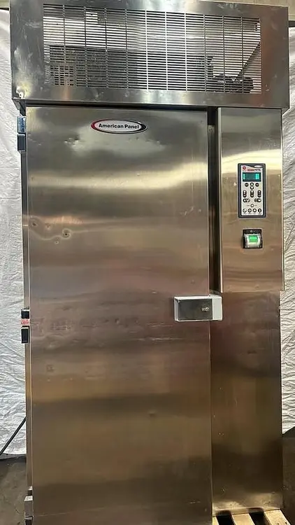 Used AMERICAN PANEL AP20BCE200-3 Freezers British Columbia CA | Surrey Food Equipment #434658