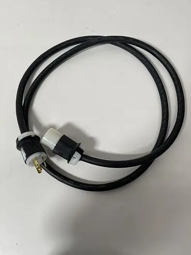 NEW HUBBELL MALE HBL 2621 TO FEMALE 2623 TWIST-LOCK PLUG CONNECTOR AND OUTLET 8 FT